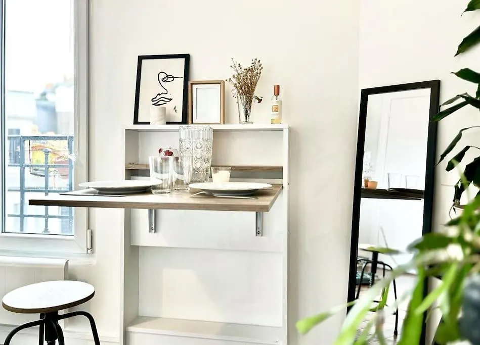 פריז Charmant Studio Montmartre Dernier Etage Calme דירה